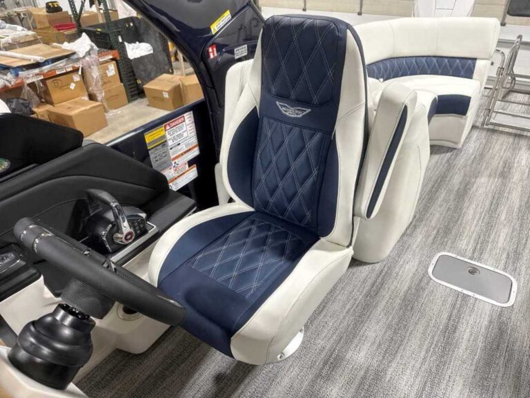 2026 Bennington 27RXFBWAT2 - Twin V8 - Joystick - NEW RX - NEW Windshield US-ETWS9280J526 [photo 19]